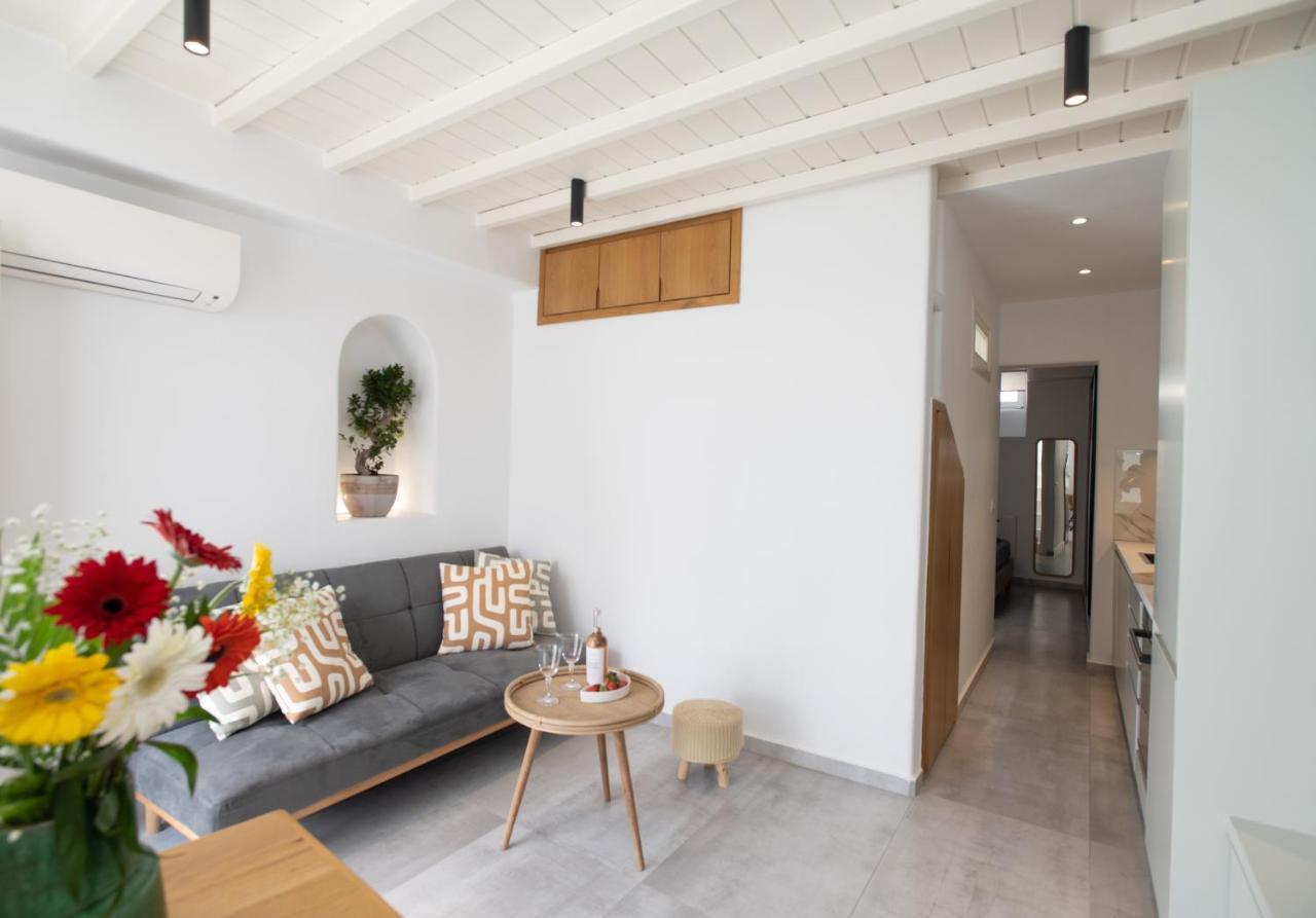 The Mykonos Bougainvillea Townhouse *