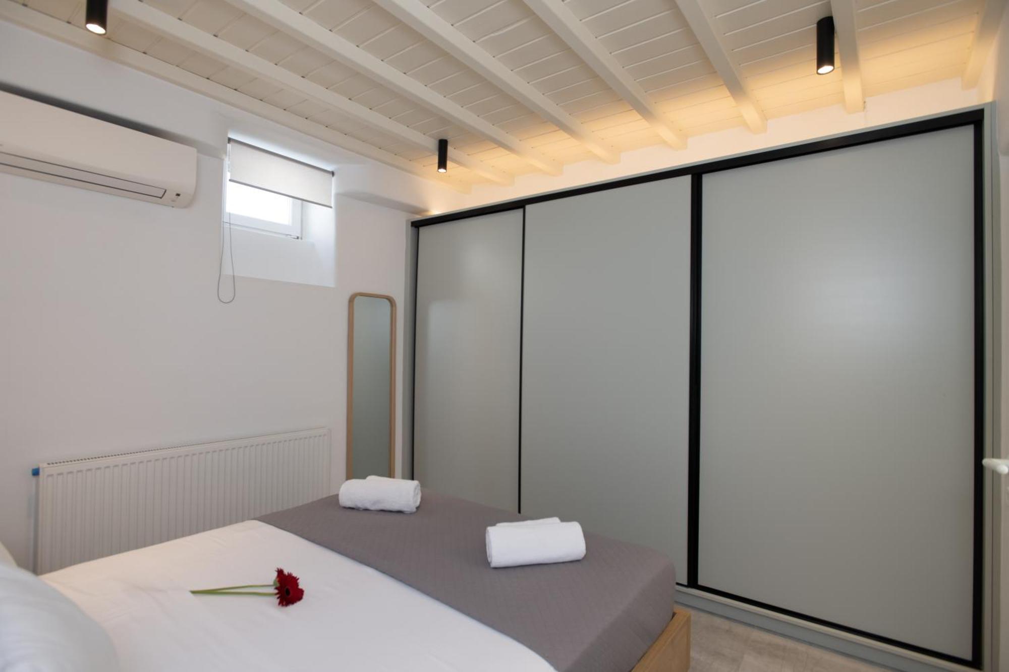 The Mykonos Bougainvillea Townhouse *